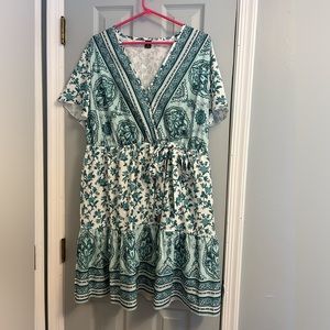 Shein dress. Size 1x. NWOT